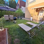 Lejlighed Heviz Holiday Home *