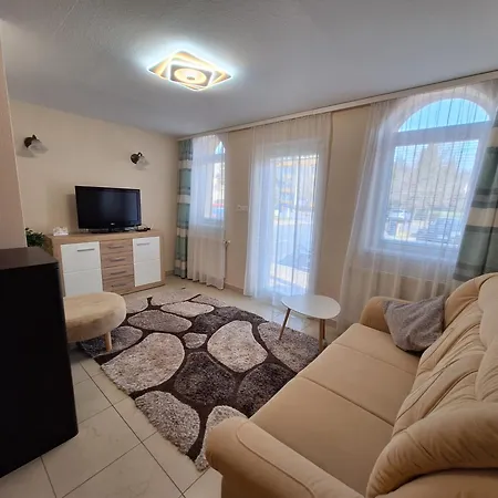 Hévíz Holiday Home Apartamento *